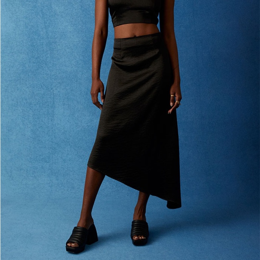 NWT Ryan Destiny x PacSun Breezy Asymmetrical Midi Skirt